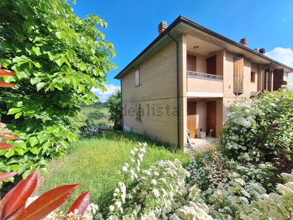 appartamento in vendita a Valsamoggia in zona Tiola