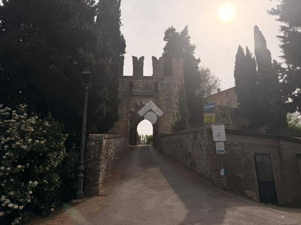 appartamento in vendita a Valsamoggia in zona Castello di Serravalle