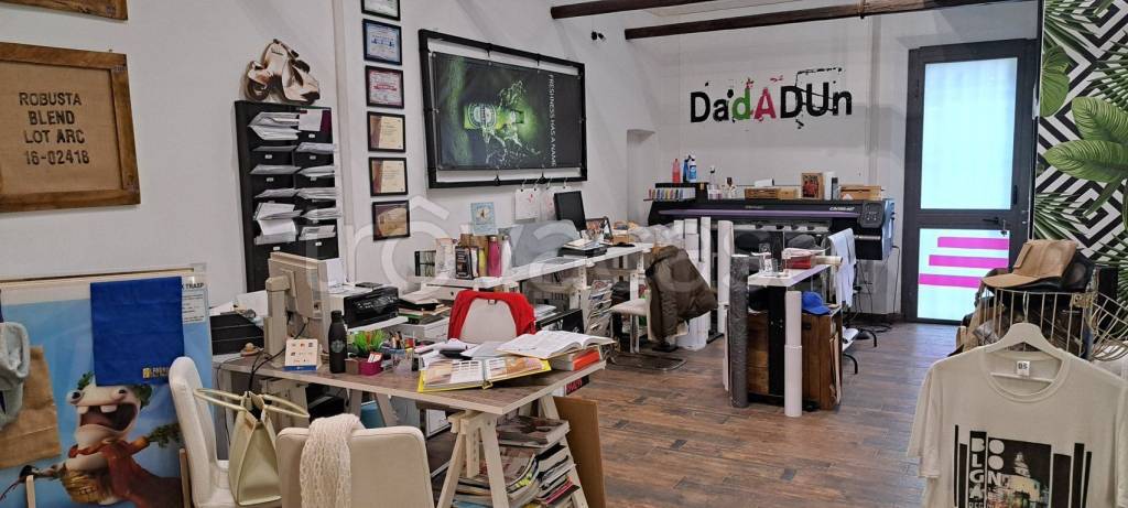 negozio in vendita a Valsamoggia in zona Monteveglio