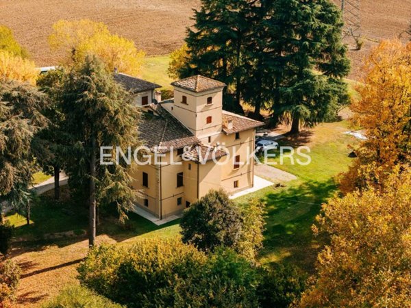 casa indipendente in vendita a Valsamoggia in zona Crespellano