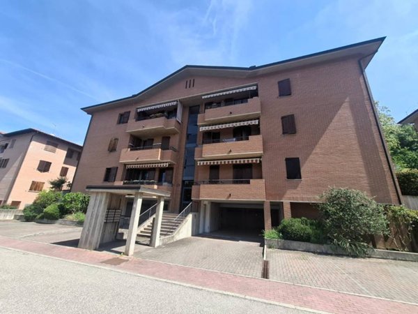 appartamento in vendita a Valsamoggia in zona Stiore