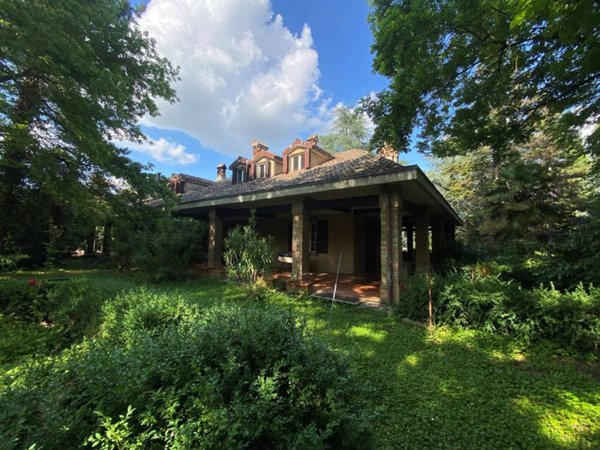 casa indipendente in vendita a Valsamoggia
