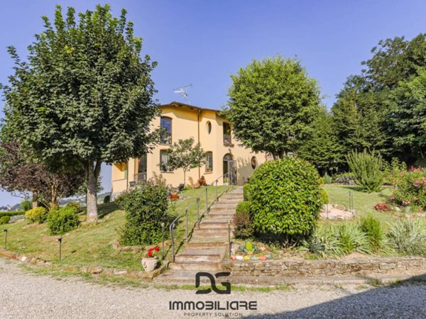 casa indipendente in vendita a Valsamoggia in zona Savigno