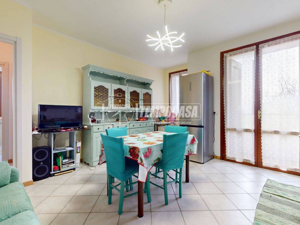 appartamento in vendita a Valsamoggia in zona Tiola