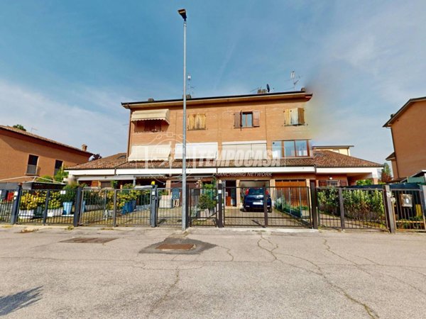 casa indipendente in vendita a Valsamoggia in zona Bazzano