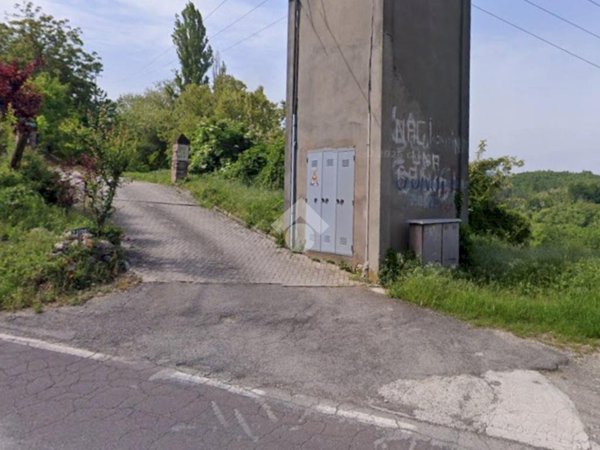 casa indipendente in vendita a Valsamoggia in zona Samoggia