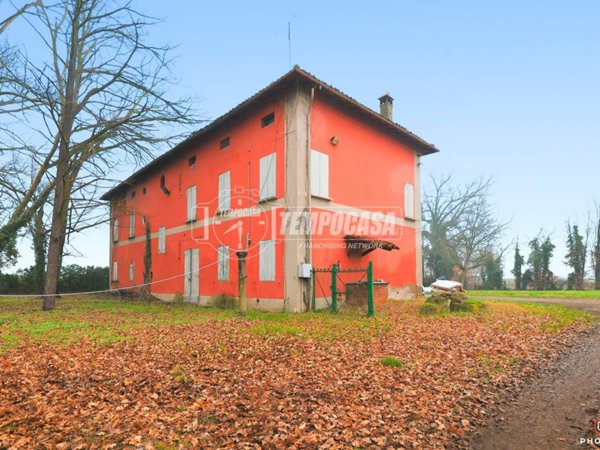 casa indipendente in vendita a Valsamoggia