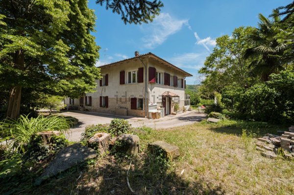 casa semindipendente in vendita a Valsamoggia