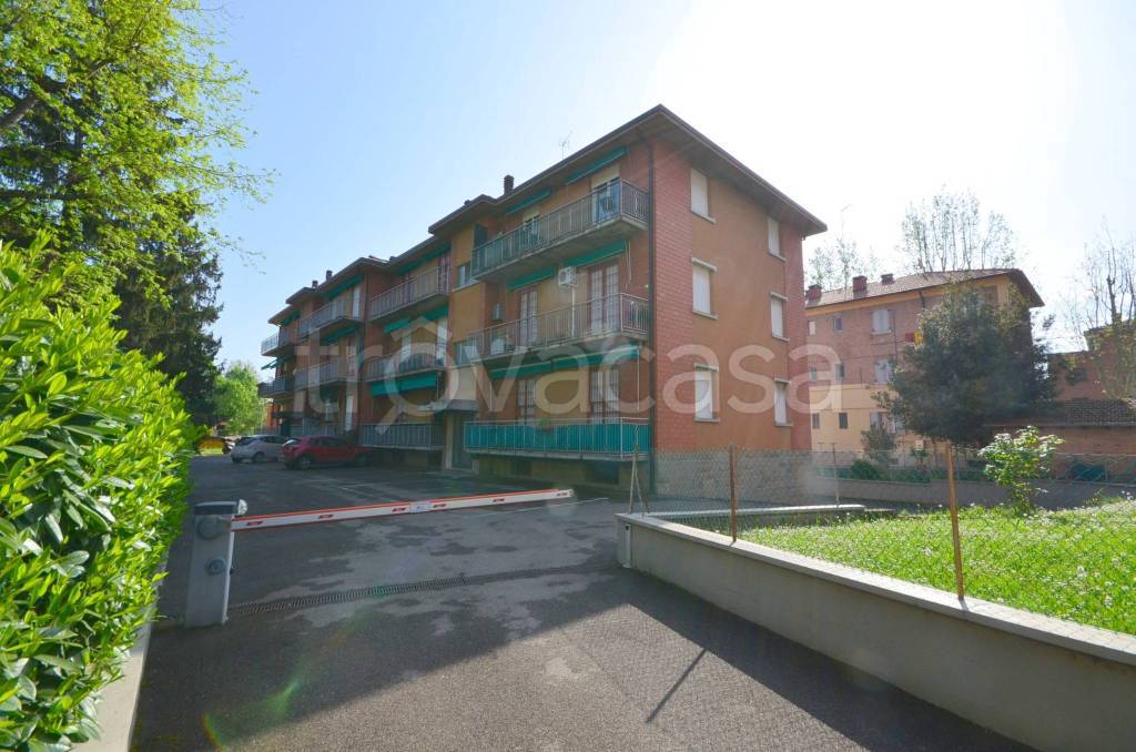 appartamento in vendita a Valsamoggia in zona Bazzano