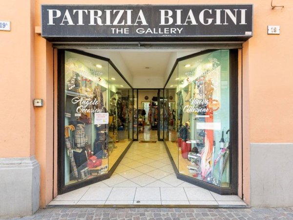 negozio in vendita a Valsamoggia in zona Bazzano