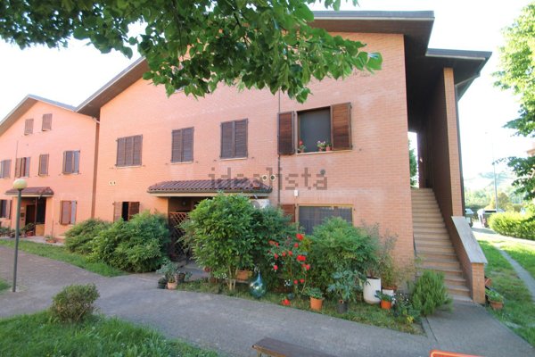 appartamento in vendita a Valsamoggia in zona Castello di Serravalle