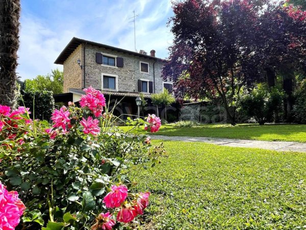 casa indipendente in vendita a Valsamoggia in zona Fagnano
