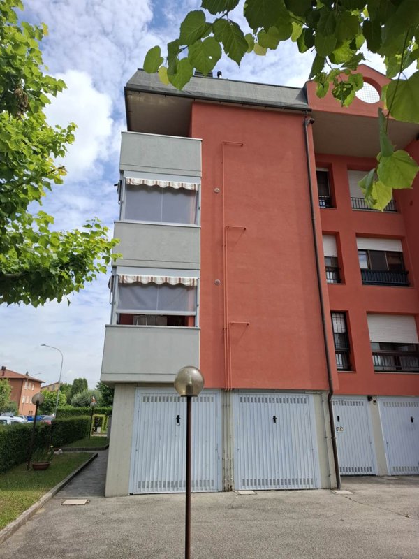 appartamento in vendita a Valsamoggia in zona Calcara