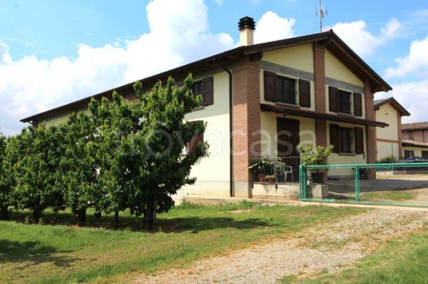 appartamento in vendita a Valsamoggia in zona Crespellano