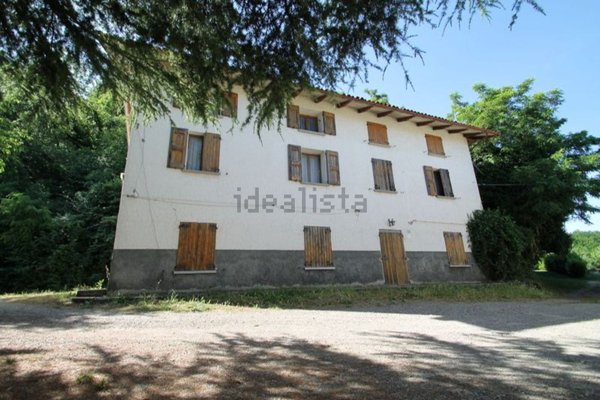 casa indipendente in vendita a Valsamoggia