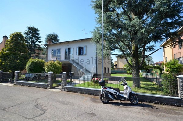 casa indipendente in vendita a Valsamoggia in zona Calcara