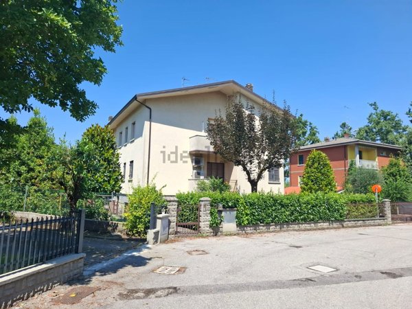 appartamento in vendita a Valsamoggia in zona Monteveglio