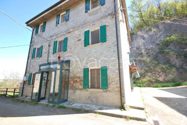 appartamento in vendita a Valsamoggia in zona Tiola