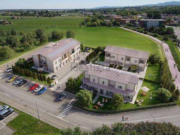 pentavano in vendita a Valsamoggia in zona Crespellano