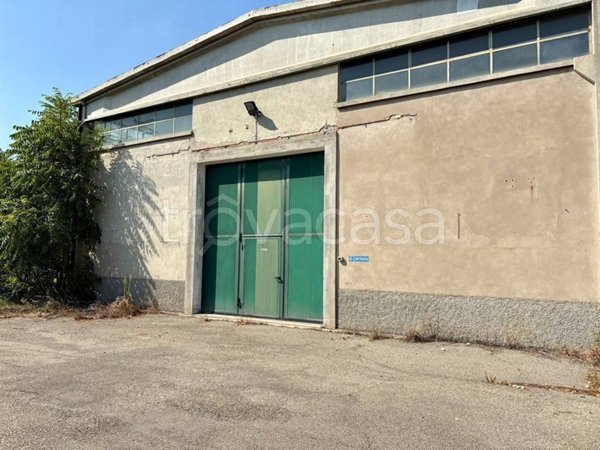 capannone in vendita a Valsamoggia