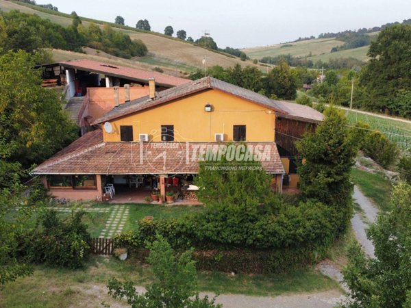 appartamento in vendita a Valsamoggia in zona Montebudello