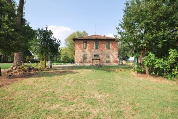 casa indipendente in vendita a Valsamoggia in zona Bazzano