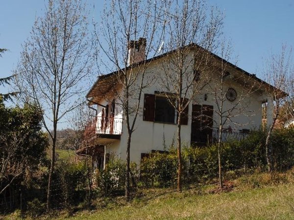 casa indipendente in vendita a Valsamoggia in zona Rodiano