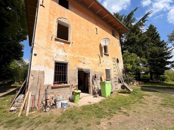 casa indipendente in vendita a Valsamoggia in zona Castelletto