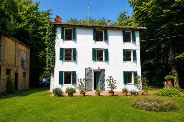 casa indipendente in vendita a Valsamoggia in zona Castelletto