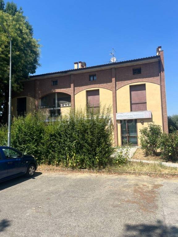 appartamento in vendita a Valsamoggia in zona Crespellano