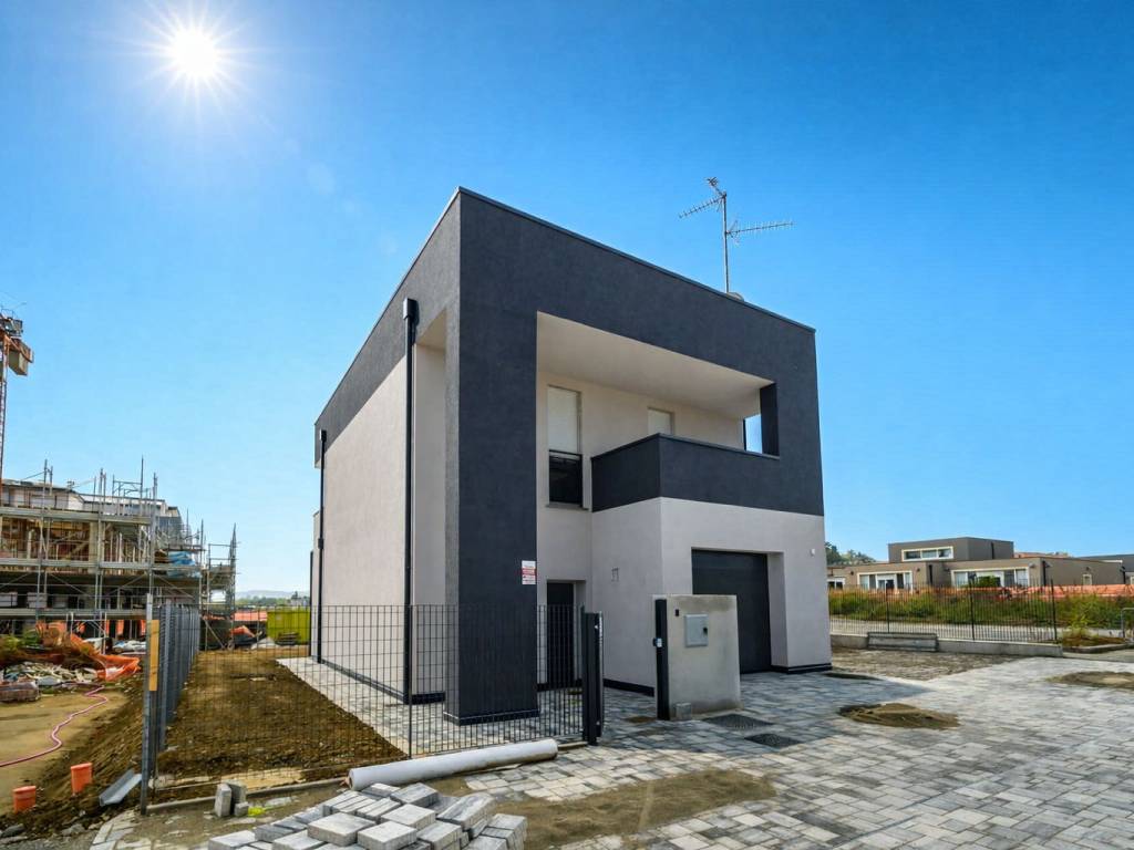 casa indipendente in vendita a Valsamoggia in zona Crespellano