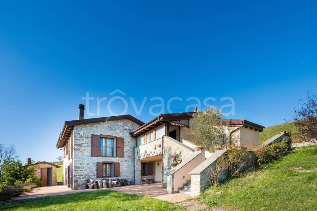 casa indipendente in vendita a Valsamoggia in zona San Prospero