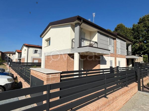 casa indipendente in vendita a Valsamoggia in zona Castelletto