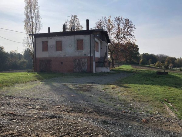 casa indipendente in vendita a Valsamoggia in zona Bazzano