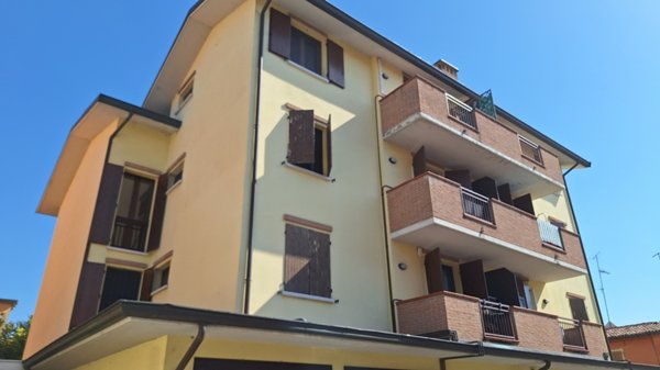 appartamento in vendita a Valsamoggia in zona Ponte Samoggia