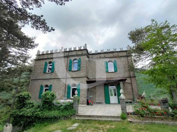 villa in vendita ad Alto Reno Terme in zona Granaglione