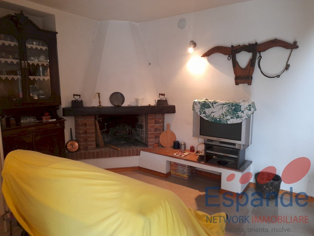 casa indipendente in vendita ad Alto Reno Terme
