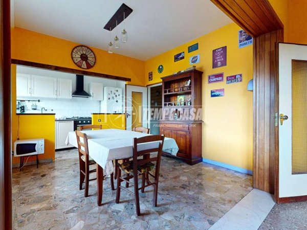 appartamento in vendita ad Alto Reno Terme in zona Porretta Terme