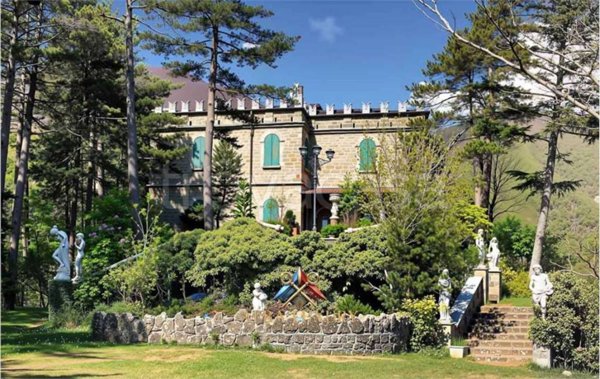 villa in vendita ad Alto Reno Terme in zona Porretta Terme