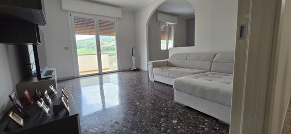 appartamento in vendita ad Alto Reno Terme in zona Porretta Terme
