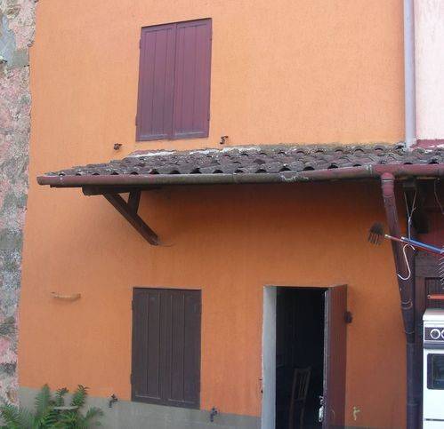 pentavano in vendita ad Alto Reno Terme