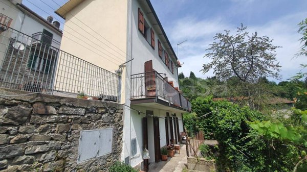 casa indipendente in vendita ad Alto Reno Terme