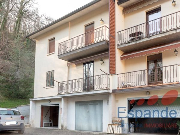 appartamento in vendita ad Alto Reno Terme in zona Ponte della Venturina