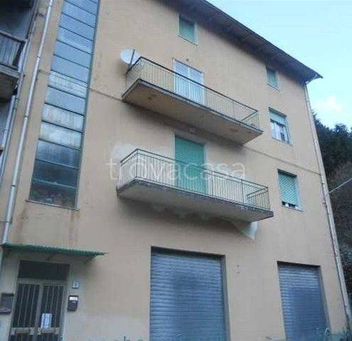 appartamento in vendita ad Alto Reno Terme