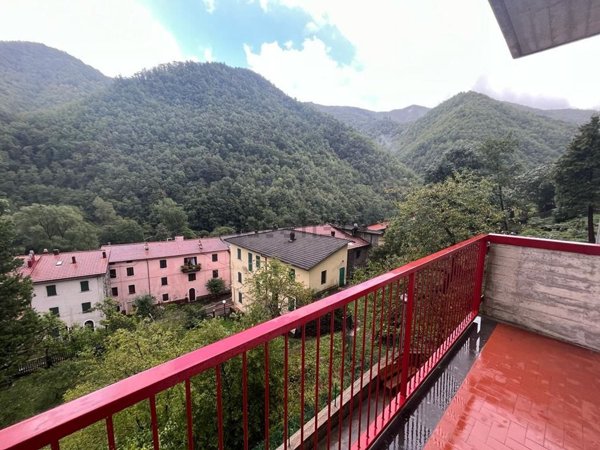 appartamento in vendita ad Alto Reno Terme in zona Molino del Pallone