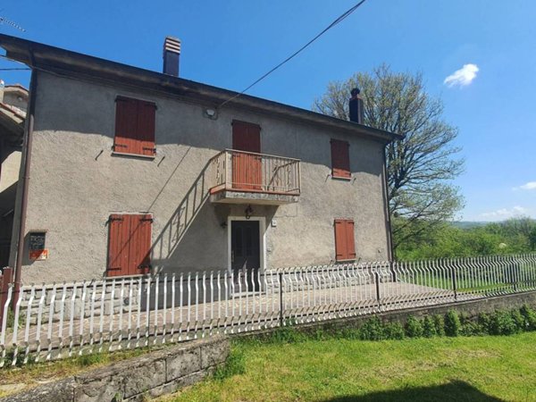 casa indipendente in vendita ad Alto Reno Terme