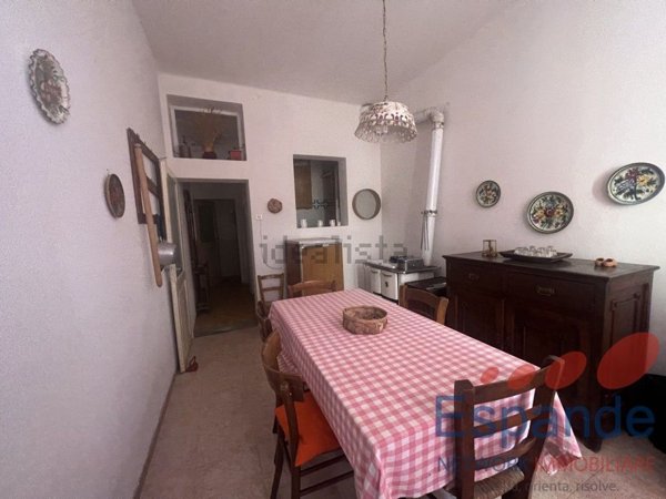 appartamento in vendita ad Alto Reno Terme in zona Castelluccio