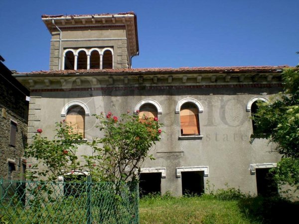 villa in vendita ad Alto Reno Terme in zona Porretta Terme
