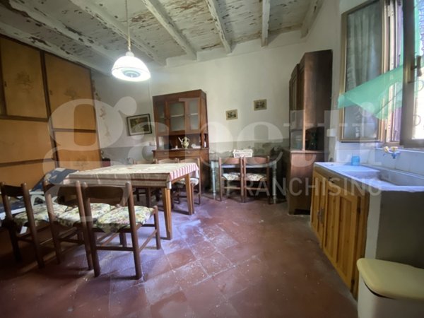 appartamento in vendita ad Alto Reno Terme in zona Ponte della Venturina