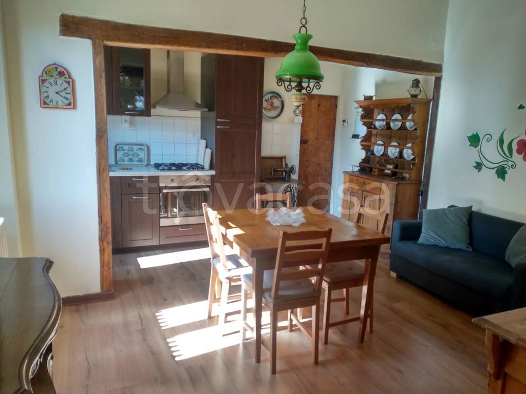 appartamento in vendita ad Alto Reno Terme
